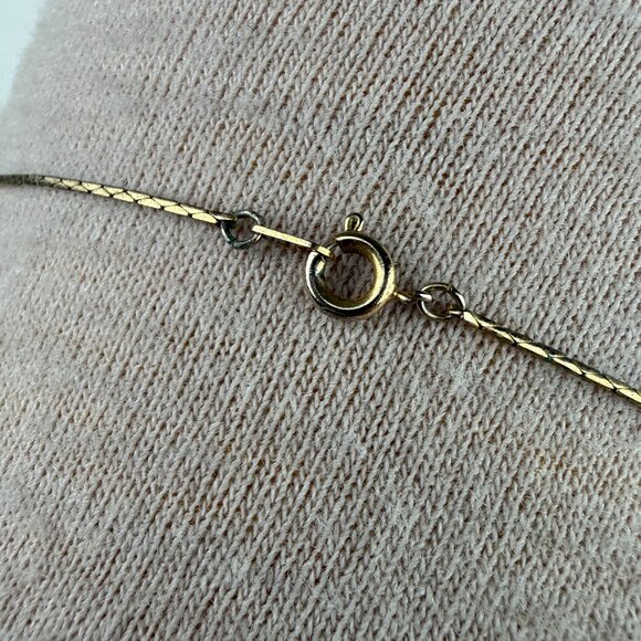 Vintage Sarah Coventry Gold Tone Capricorn Zodiac Medallion Pendant Necklace - Picture 6 of 6